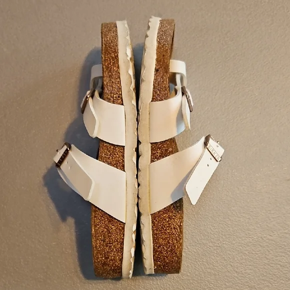 Birkenstock Cream Double Strap Sandals - Picture 9 of 10